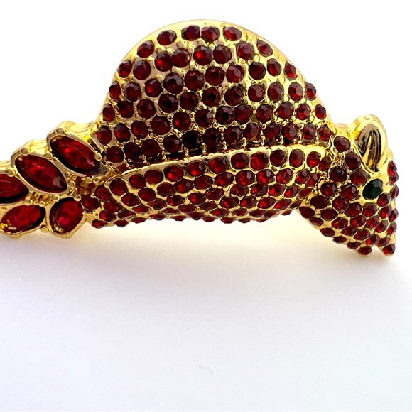 Talbots Red Rhinestone Gold Toned Cardinal Brooch - Picture 5 of 7